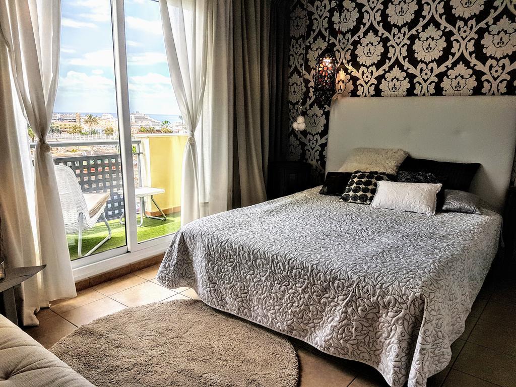 Townhouse Corona Costa Adeje Bagian luar foto